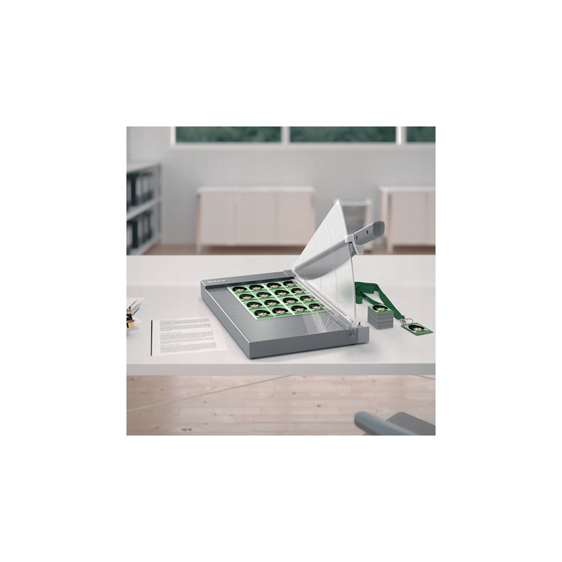 Gilotyna Office Pro A4+ do 25 kartek 90230000 LEITZ