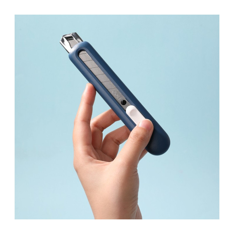 Nożyk biurowy Linfini ostrze łamane 18mm niebieski EM530B DELI