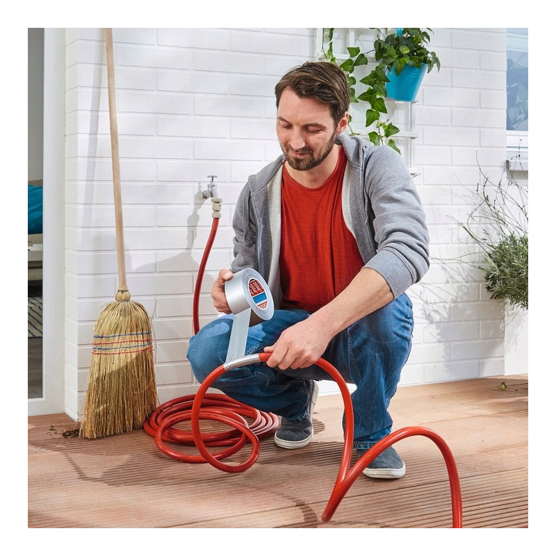 Taśma naprawcza srebrna 25m x 50mm TESA 56388-00000-15