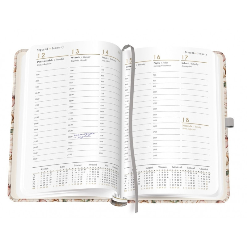 Kalendarz książkowy 2026 A5 192 Mat+UV Magnolia INTERDRUK