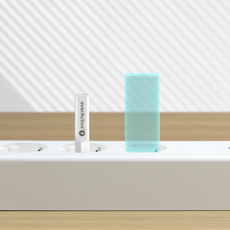Ładowarka sieciowa 230V EVERACTIVE SC-380Q 1xUSB-A 1xUSB-C 30W biała