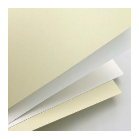 Karton ozdobny A4 Gładki kremowy 160g. (50ark.) 202822 Galeria Papieru